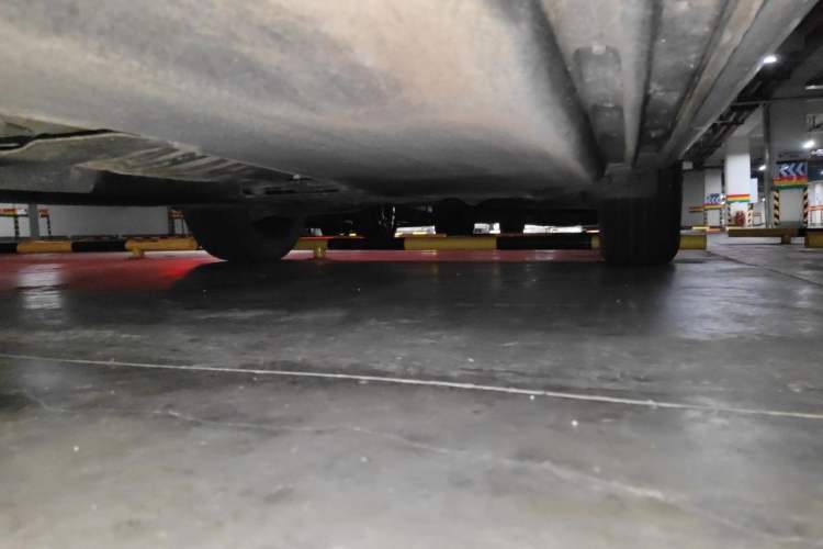 Used Audi Q5L 2022 40T Luxury Elegant Model Chassis Front Left