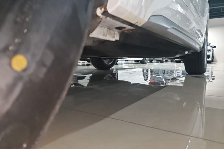 Used Audi Q5L 2022 40T Luxury Dynamic Model Chassis Front Left