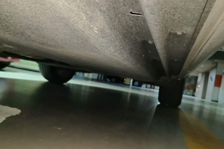Used Audi Q5L 2022 40T Luxury Dynamic Model Chassis Front Left