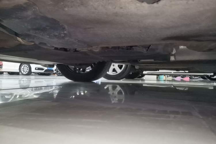 Used Audi Q5L 2022 40T Fashionable and Dynamic Model Chassis Front Left
