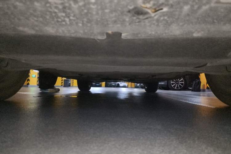 Used Audi Q5L 2022 40T Luxury Dynamic Model Chassis Front
