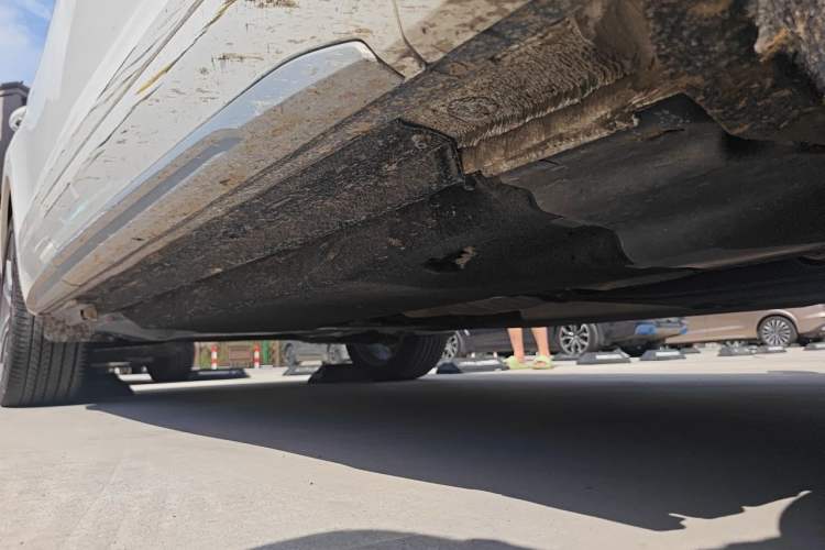 Used Audi Q5L 2022 Updated 45T Luxury Dynamic Version Chassis Front Right