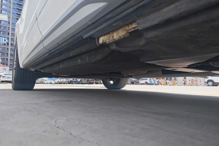 Used Audi Q5L 2022 Updated 45T Luxury Dynamic Version Chassis Rear Left