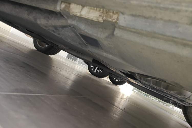 Used Audi Q5L 2022 40T Luxury Dynamic Model Chassis Rear Left