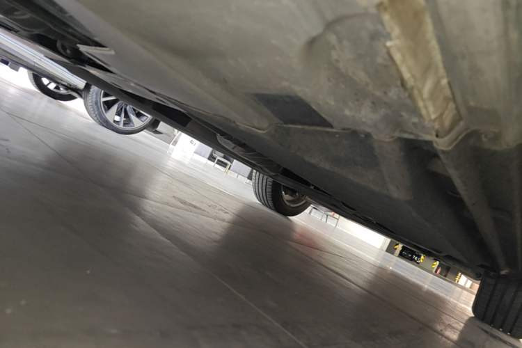 Used Audi Q5L 2022 40T Luxury Dynamic Model Chassis Rear Right