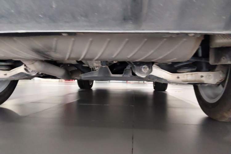 Used Audi Q5L 2022 40T Luxury Dynamic Model Chassis Rear