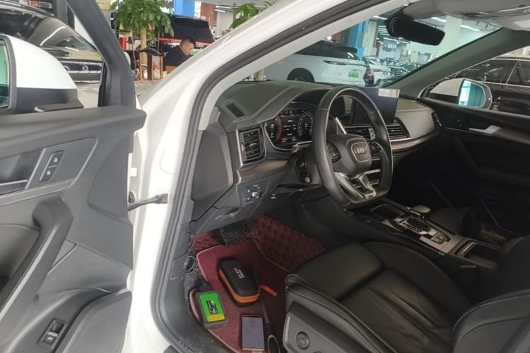 Used Audi Q5L 2022 Updated 40T Luxury Dynamic Edition Driver Seat