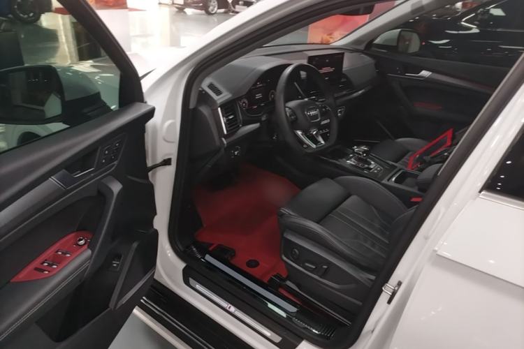 Used Audi Q5L 2022 Updated 45T Luxury Dynamic Version Driver Seat
