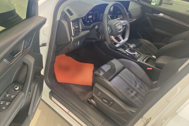 Used Audi Q5L 2022 45T Luxury Dynamic Model Driver Seat