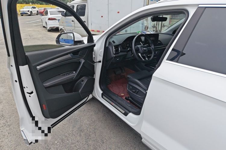 Used Audi Q5L 2022 Updated 40T Luxury Dynamic Edition Driver Seat