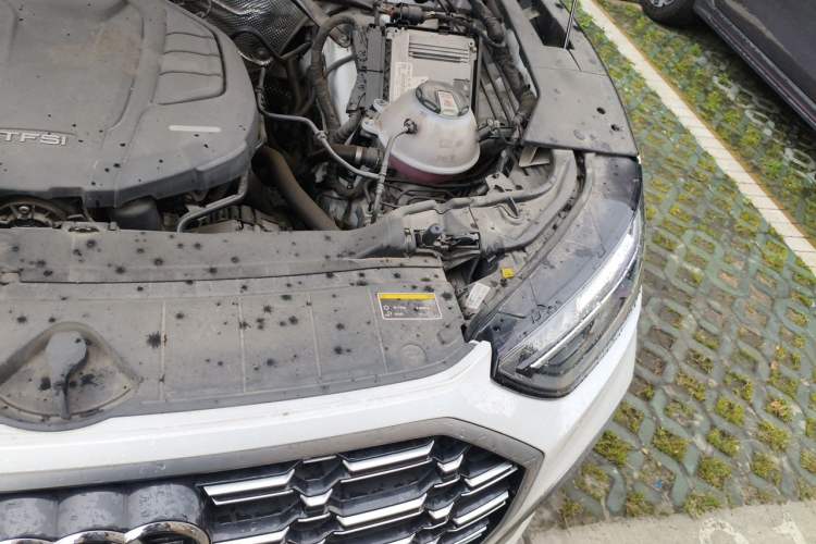 Used Audi Q5L 2022 Updated 40T Luxury Dynamic Edition Engine Bay Left