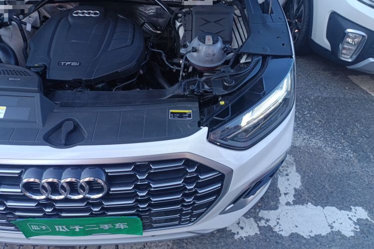 Used Audi Q5L 2022 Updated 45T Luxury Dynamic Version Engine Bay Left
