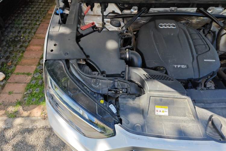 Used Audi Q5L 2022 40T Luxury Dynamic Model Engine Bay Right