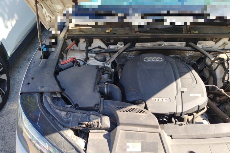 Used Audi Q5L 2022 40T Luxury Elegant Model Engine Bay Right
