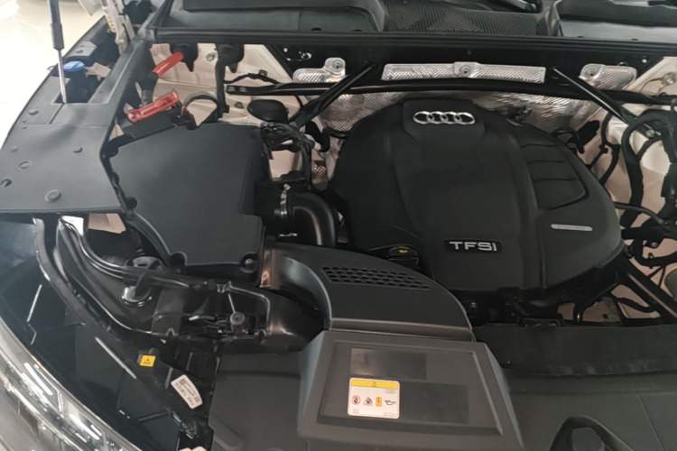 Used Audi Q5L 2022 40T Luxury Dynamic Model Engine Bay Right