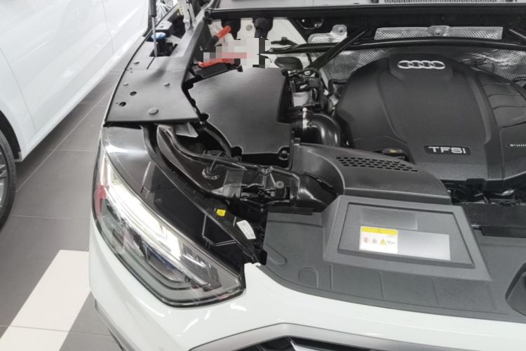 Used Audi Q5L 2022 40T Fashionable and Dynamic Model Engine Bay Right