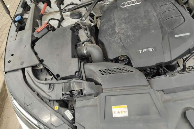 Used Audi Q5L 2022 40T Fashionable and Dynamic Model Engine Bay Right