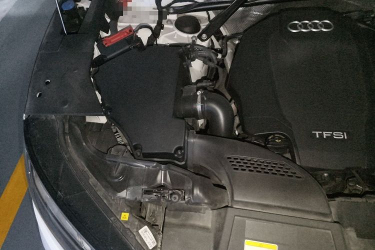 Used Audi Q5L 2022 40T Luxury Dynamic Model Engine Bay Right