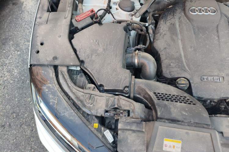 Used Audi Q5L 2022 40T Luxury Dynamic Model Engine Bay Right
