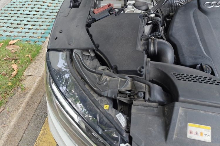 Used Audi Q5L 2022 40T Fashionable and Dynamic Model Engine Bay Right