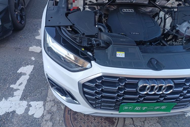 Used Audi Q5L 2022 Updated 45T Luxury Dynamic Version Engine Bay Right