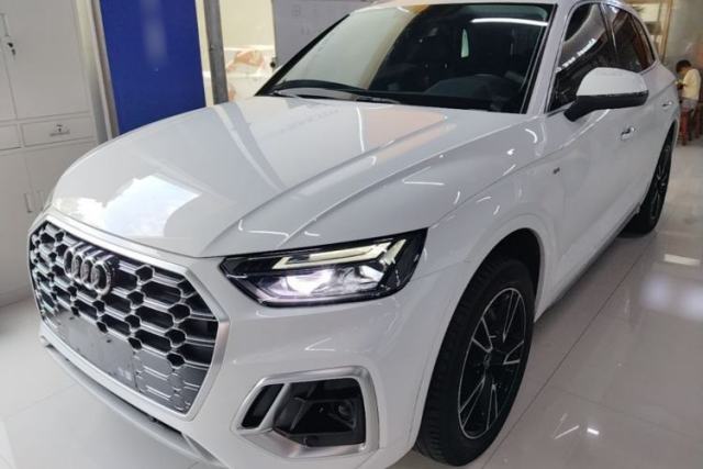Audi Q5L 2022 40T Fashionable and Dynamic Model с пробегом