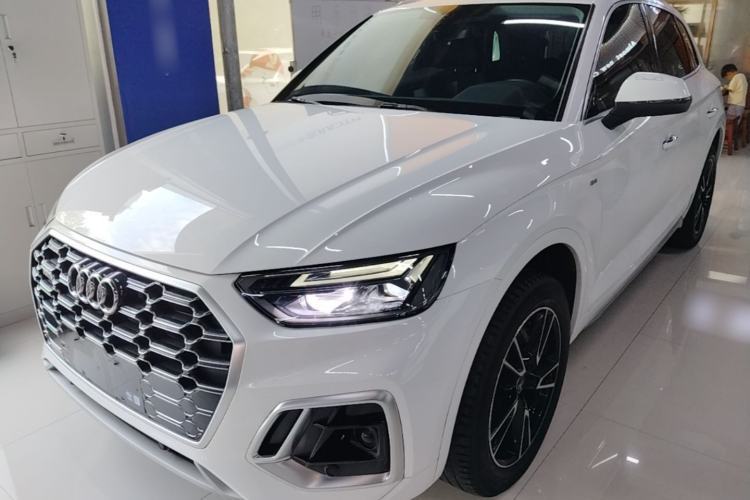 Audi Q5L 2022 40T Fashionable and Dynamic Model usata Guazi used car, China used car export, Used car for sale, Used cars, Cheapest cars for sale
