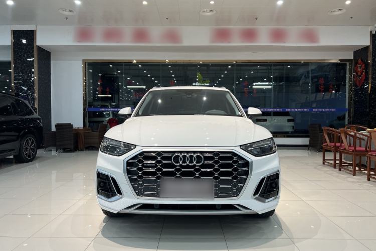 Used Audi Q5L 2022 40T Fashionable and Dynamic Model Exterior 1