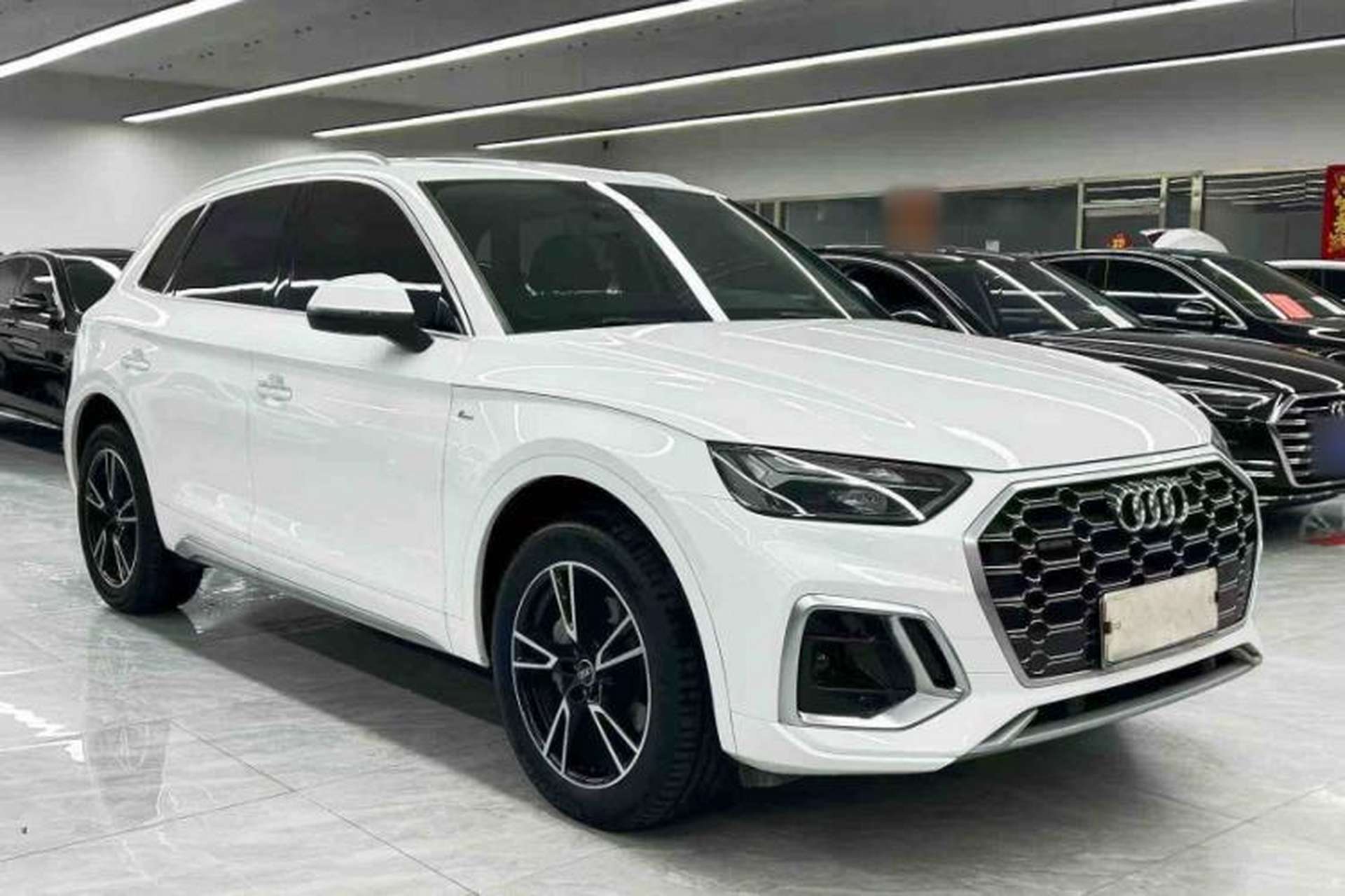 Used Audi Q5L 2022 40T Fashionable and Dynamic Model Exterior 1