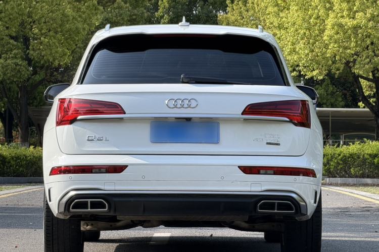 Used Audi Q5L 2022 40T Luxury Dynamic Model Exterior 2