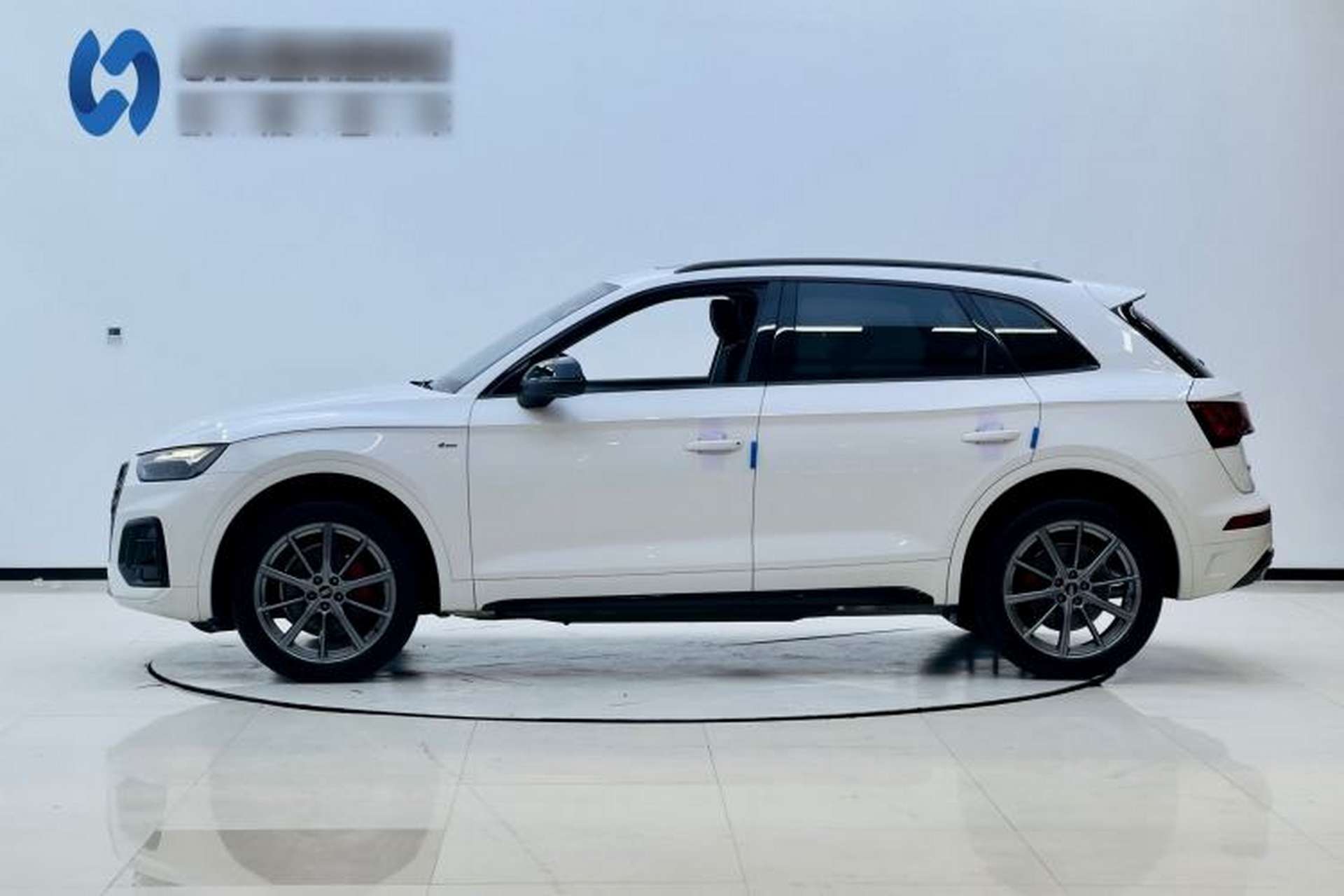 Used Audi Q5L 2022 40T Fashionable and Dynamic Model Exterior 2