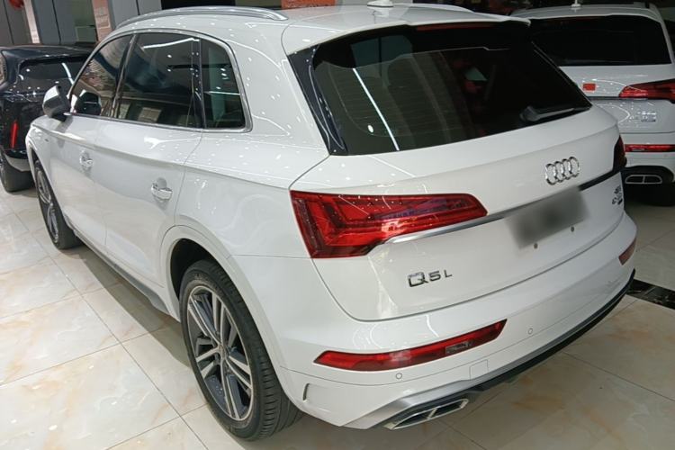Used Audi Q5L 2022 40T Fashionable and Dynamic Model Exterior 2