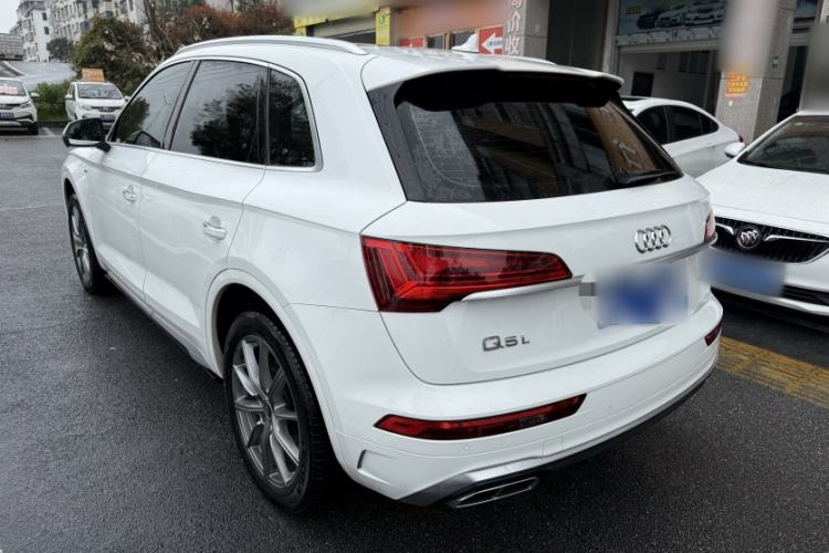 Used Audi Q5L 2022 40T RS Package Performance Model Exterior 3