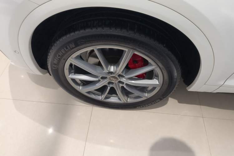 Used Audi Q5L 2022 Updated 40T Luxury Dynamic Edition Exterior 4