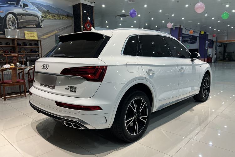 Used Audi Q5L 2022 40T Fashionable and Dynamic Model Exterior 5