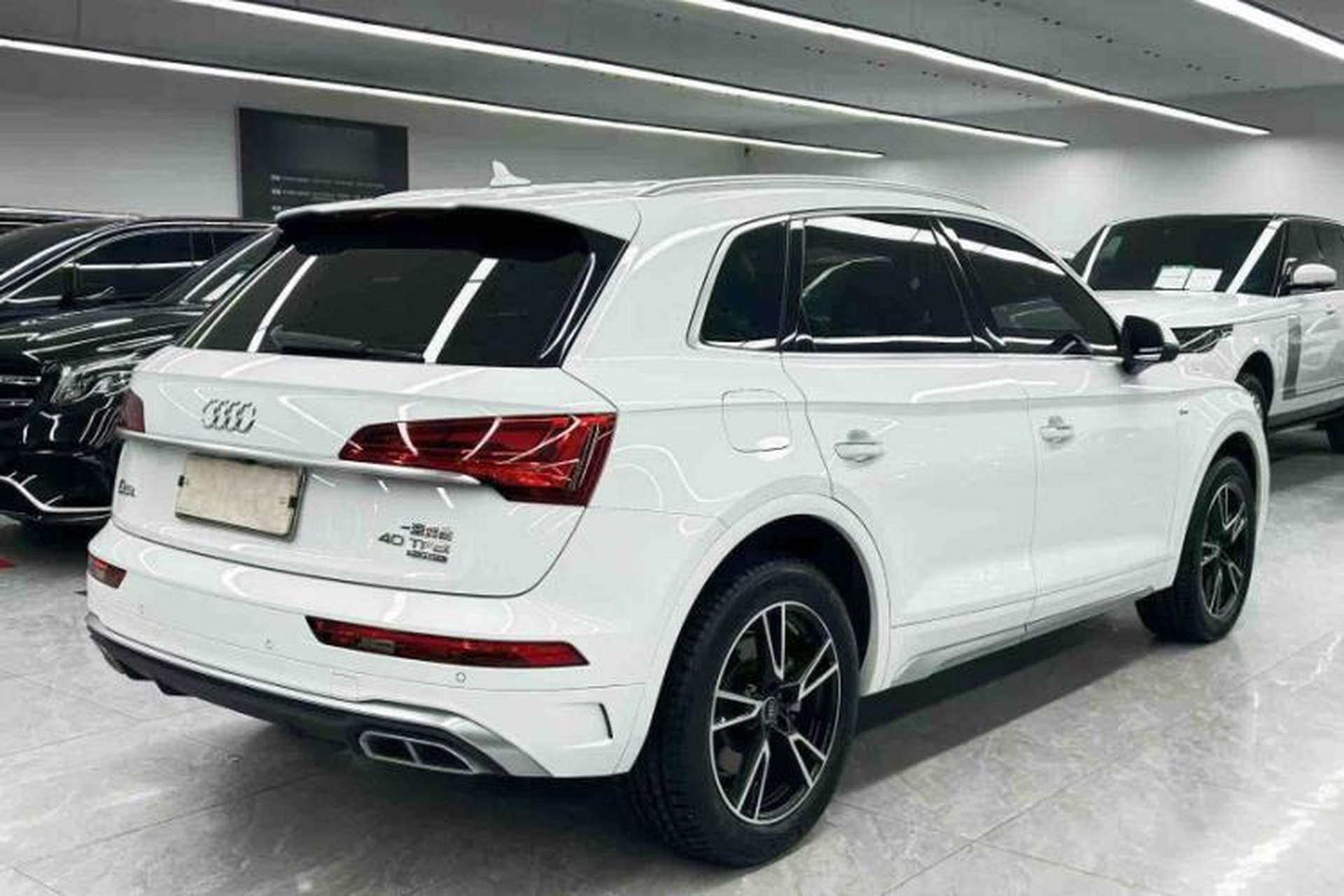 Used Audi Q5L 2022 40T Fashionable and Dynamic Model Exterior 5