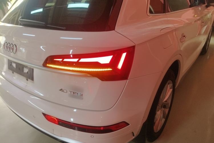 Used Audi Q5L 2022 40T Luxury Dynamic Model Exterior 6