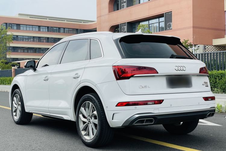 Used Audi Q5L 2022 40T Luxury Dynamic Model Exterior 6