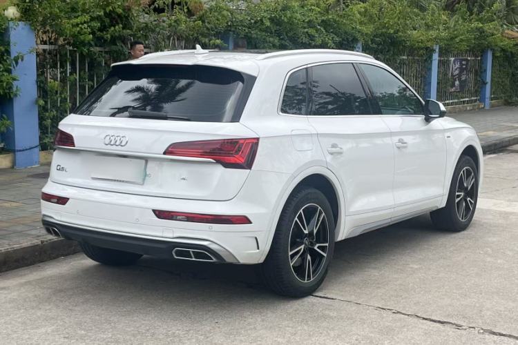 Used Audi Q5L 2022 40T Fashionable and Dynamic Model Exterior 6