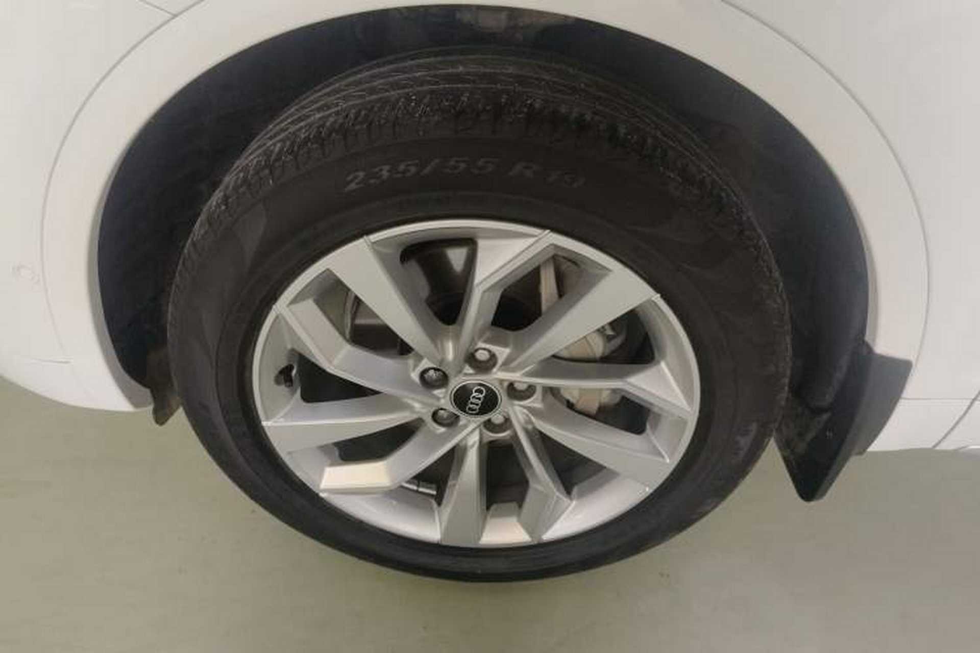 Used Audi Q5L 2022 40T Luxury Dynamic Model Exterior 7