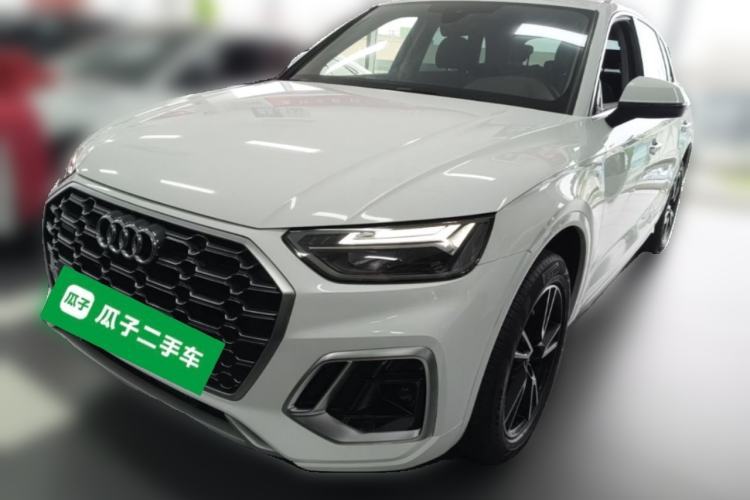 Used Audi Q5L 2022 40T Fashionable and Dynamic Model Guazi used car, China used car export, Used car for sale, Used  cars, Cheapest cars for sale