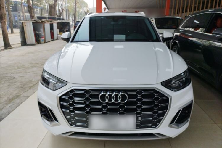 Used Audi Q5L 2022 40T Fashionable and Dynamic Model Front