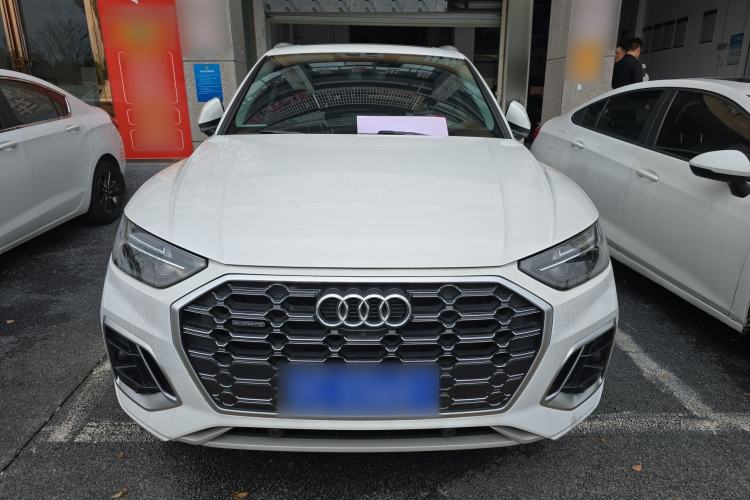 Used Audi Q5L 2022 40T RS Package Performance Model Front