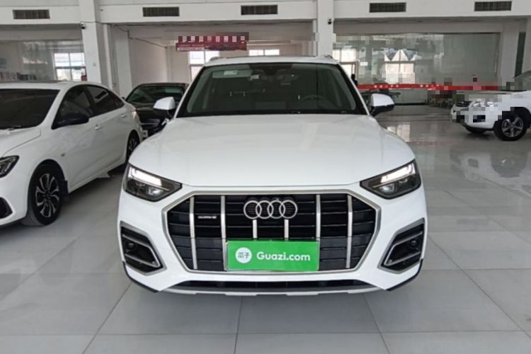 Used Audi Q5L 2022 40T Fashionable and Elegant Model Front
