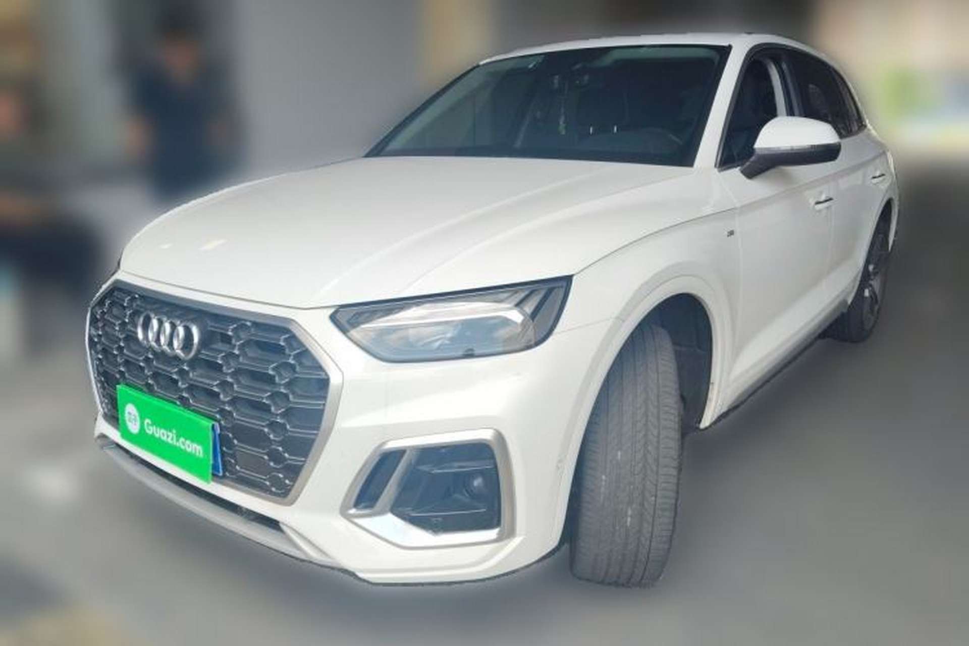 Used Audi Q5L 2022 Updated 45T Luxury Dynamic Version Front Left 45 Deg