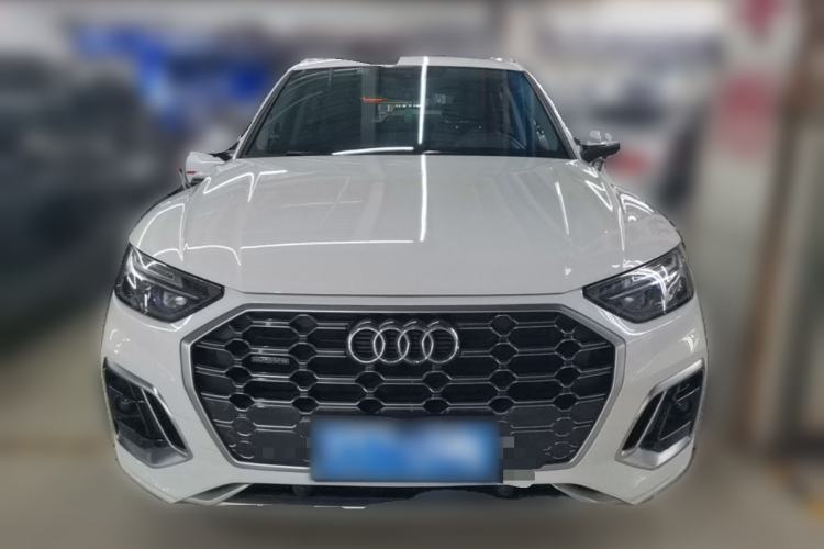 Used Audi Q5L 2022 40T Fashionable and Dynamic Model Front