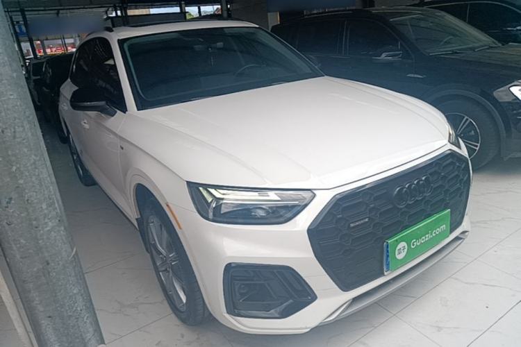 Used Audi Q5L 2022 40T Fashionable and Dynamic Model Front Right 45 Deg