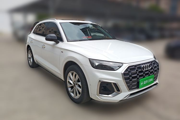 Used Audi Q5L 2022 Updated 40T Luxury Dynamic Edition Front Right 45 Deg
