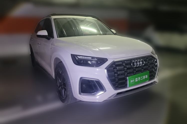 Used Audi Q5L 2022 40T Fashionable and Dynamic Model Front Right 45 Deg