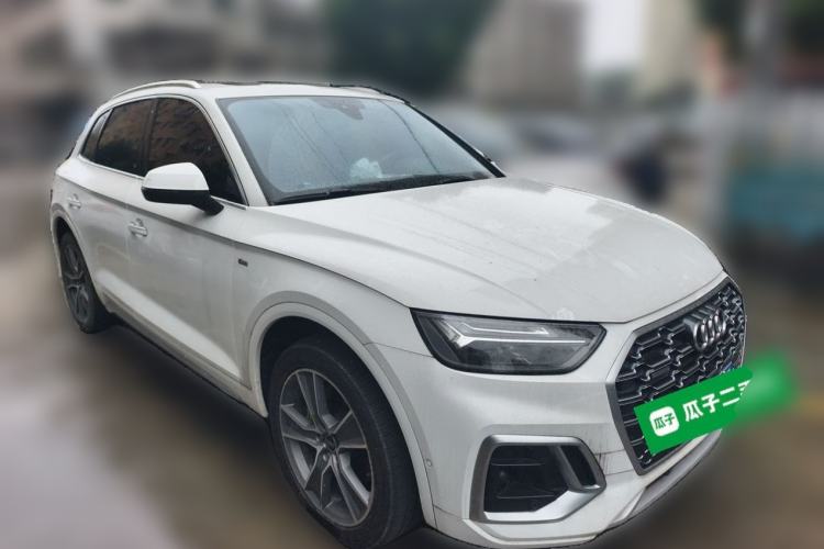 Used Audi Q5L 2022 Updated 45T Luxury Dynamic Version Front Right 45 Deg